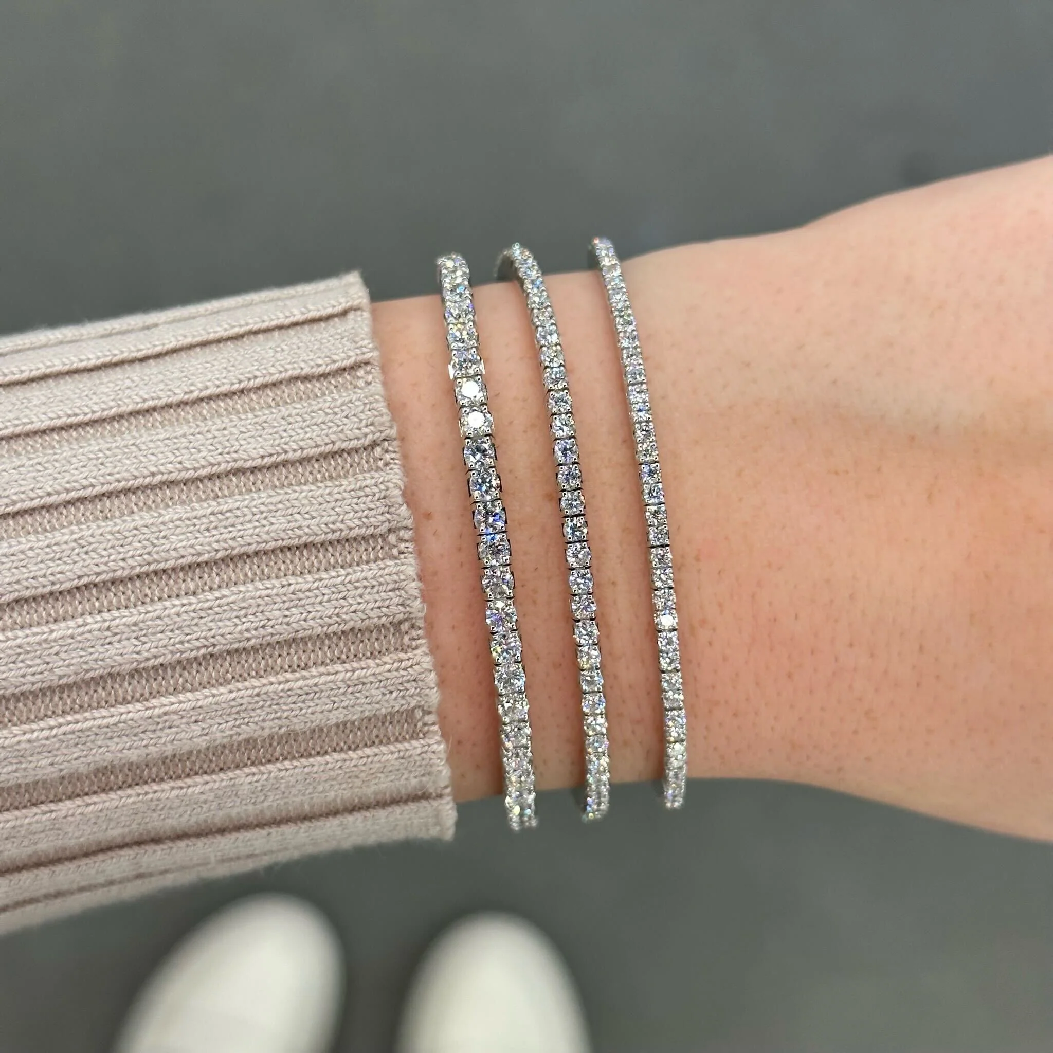 Extensible Round Tennis Bracelet - Image 4