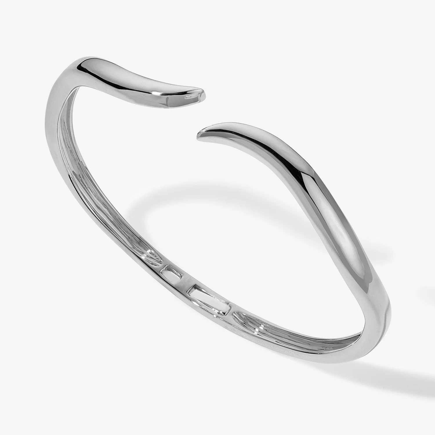 Ivy Gold Wave Cuff - Image 5