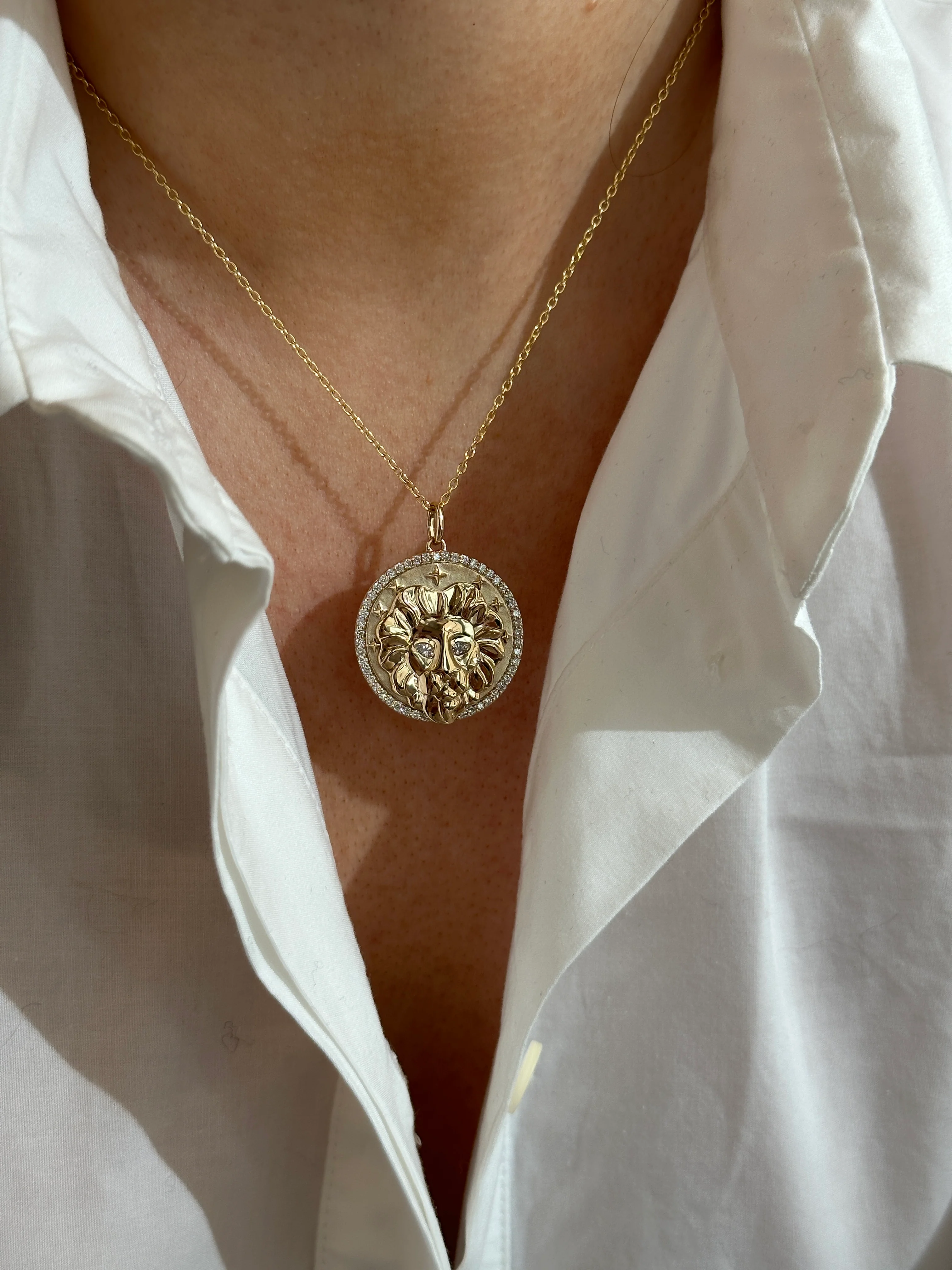 Leo Token Zodiac Necklace - Image 2